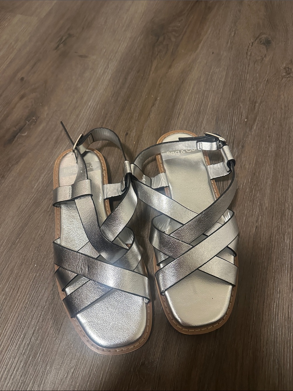Metallic Crisscross Women's Sandals with Adjustable Ankle Strap